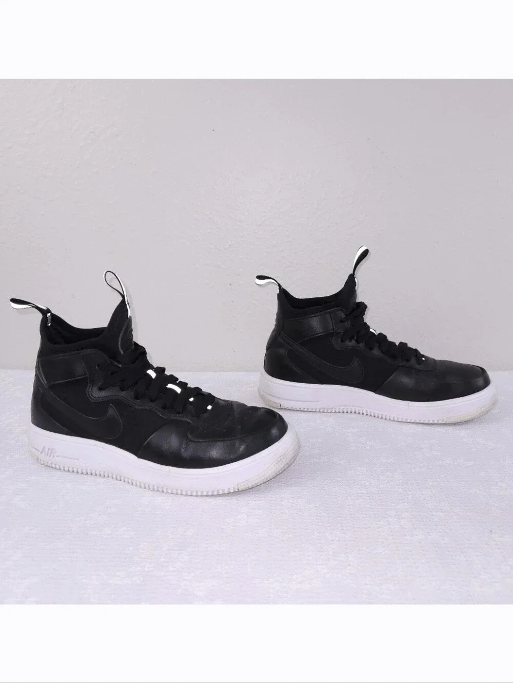 NIKE Air Force 1 Ultraforce Mid Sneakers US 8 Black White